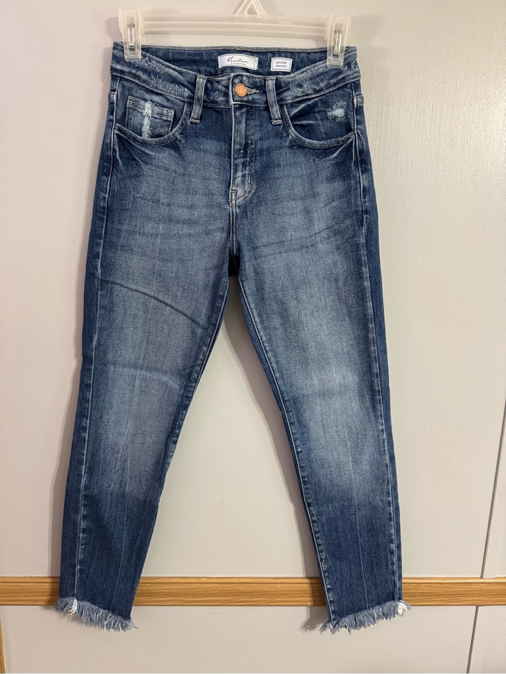 KanCan Signature Mid-Rise Ankle Skinny Jeans with Frayed Hem Size 25 in Blue